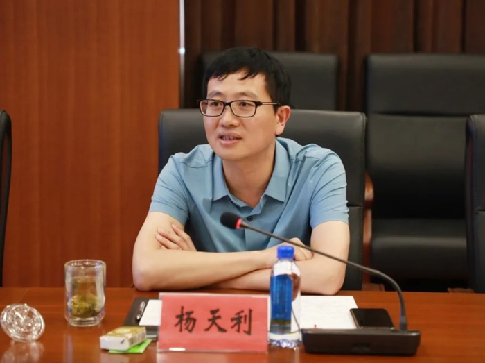 星空网平台与徐工消防签署战略合作协议 携手深耕中国高空产业市场 星空网平台与徐工消防签署战略合作协议 携手深耕中国高空产业市场