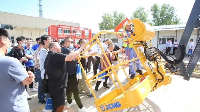 安全生产月丨防微杜渐-安全先行-星空网平台携手北京港源建筑装饰工程有限公司开展安全交流会-2.jpg 安全生产月丨防微杜渐-安全先行-星空网平台携手北京港源建筑装饰工程有限公司开展安全交流会-2.jpg